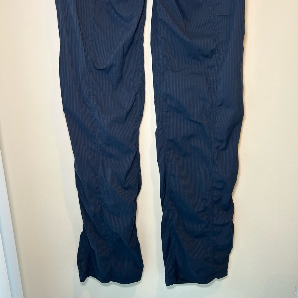 Lululemon Dance Studio Pant III *Unlined True Navy Size 0 - Picture 10 of 14